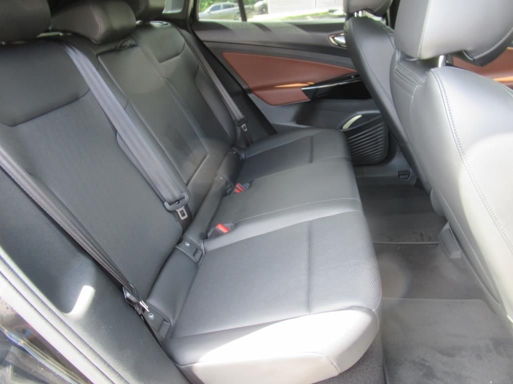 2022 Volkswagen ID.4 Pro S photo 28