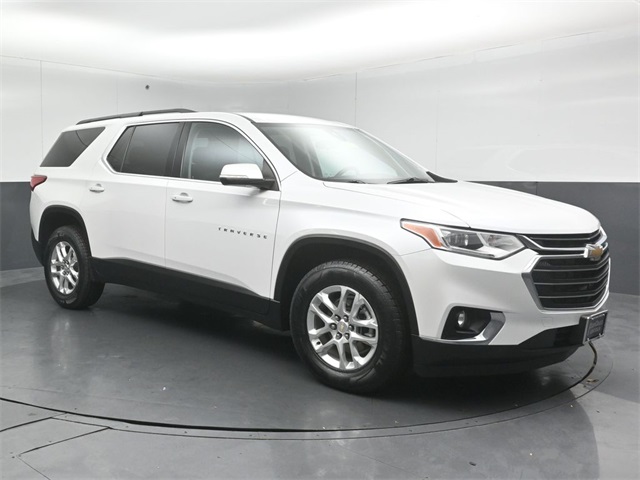 2021 CHEVROLET TRAVERSE - Image 1