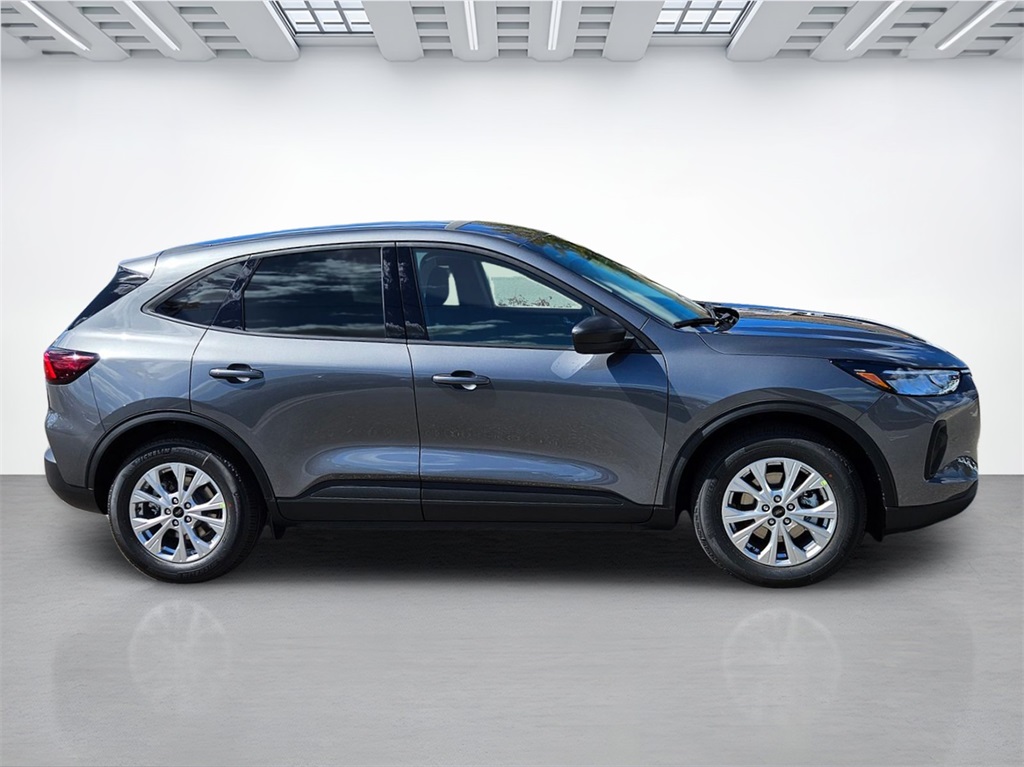 2026 Ford Escape Active photo 4