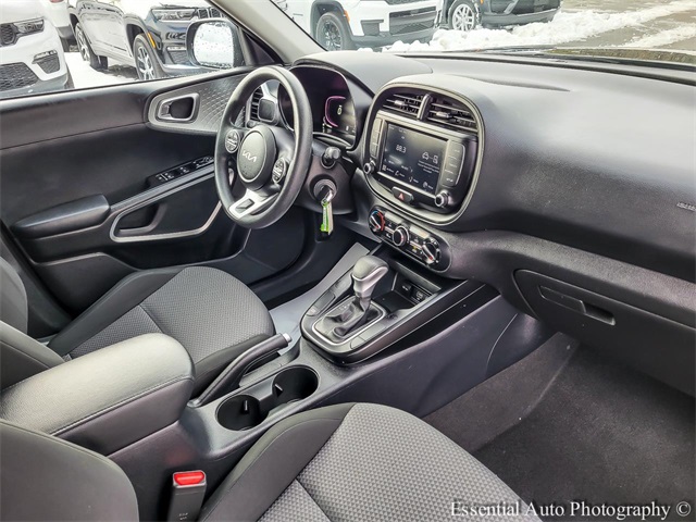 2023 KIA SOUL - Image 30