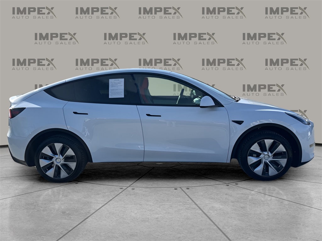 Used 2021 White Tesla Long Range image 6