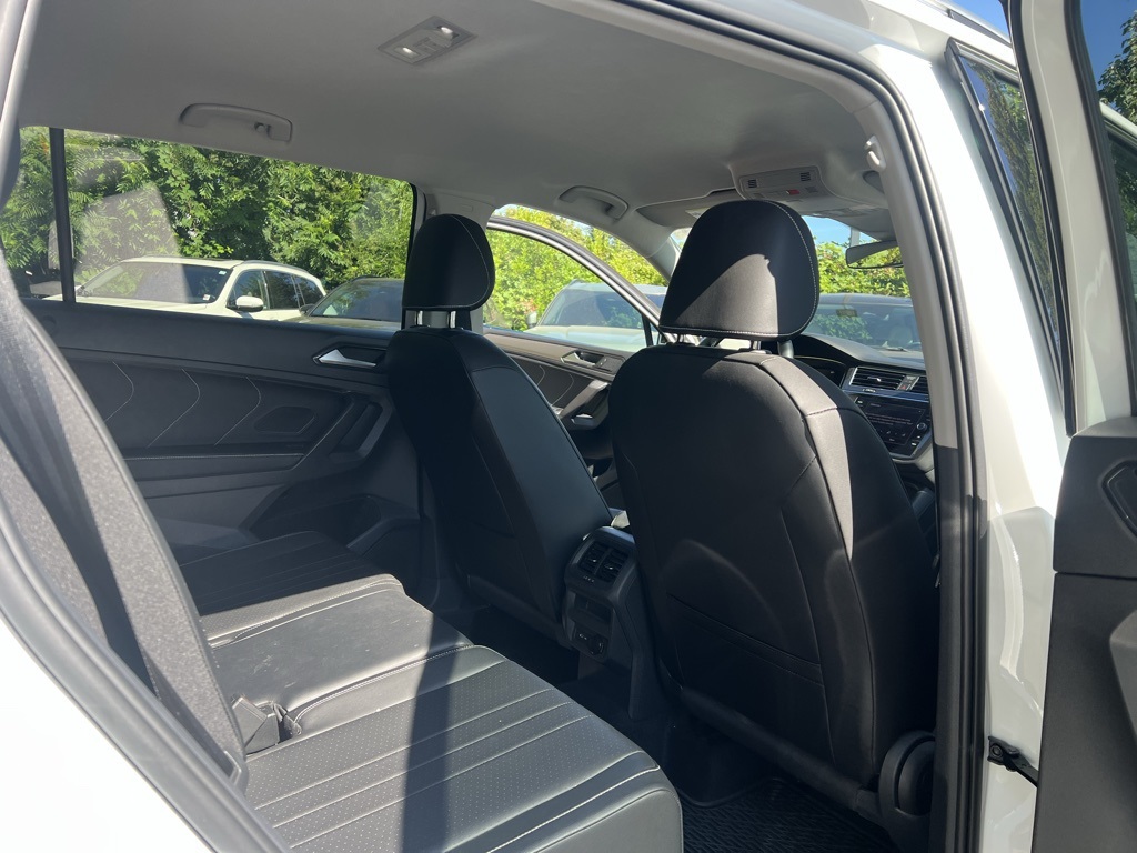 2022 Volkswagen Tiguan SE photo 22