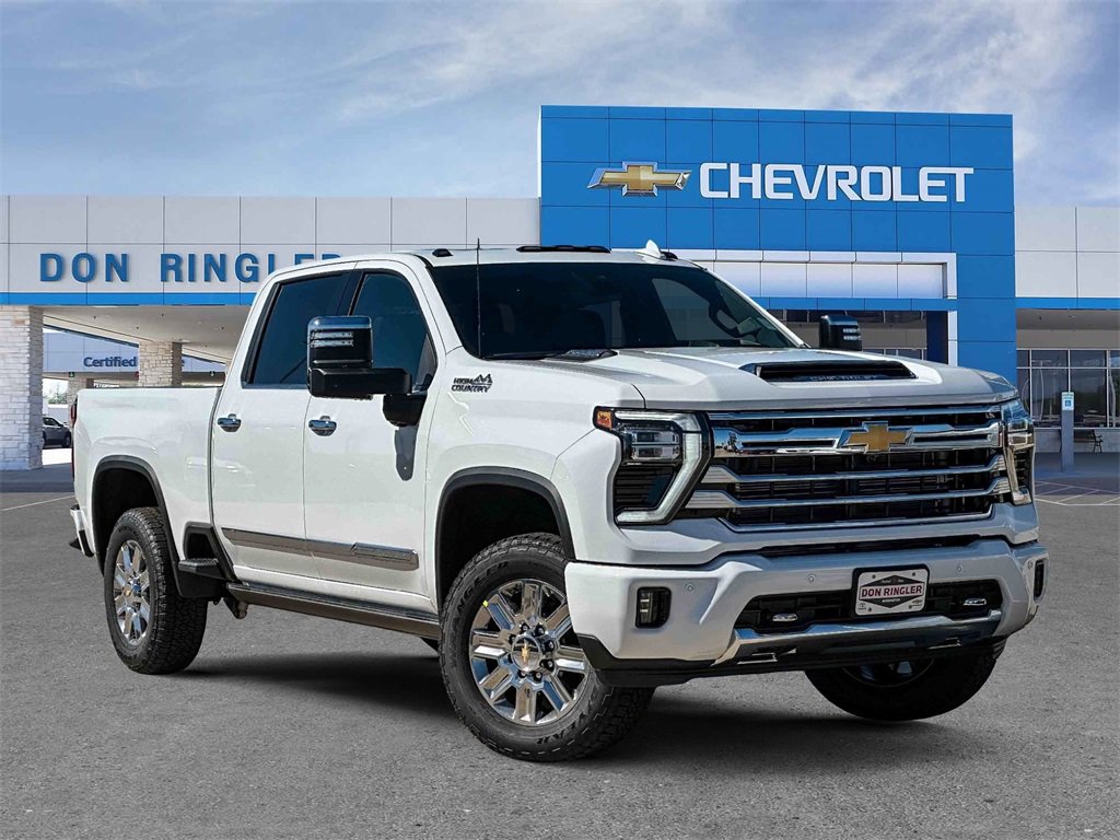 2026 Chevrolet Silverado 2500HD High Country's photo