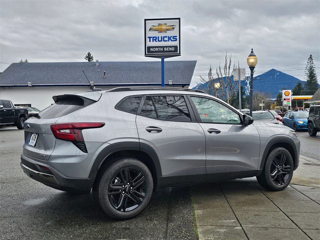 2026 Chevrolet Trax ACTIV photo 3
