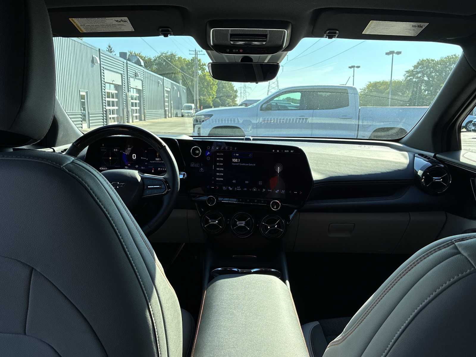 2025 Chevrolet Blazer EV photo 16