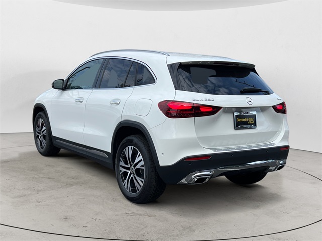 2025 Mercedes Benz GLA 250 4MATIC photo 3