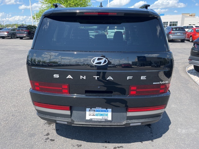 2025 Hyundai Santa Fe Limited photo 4