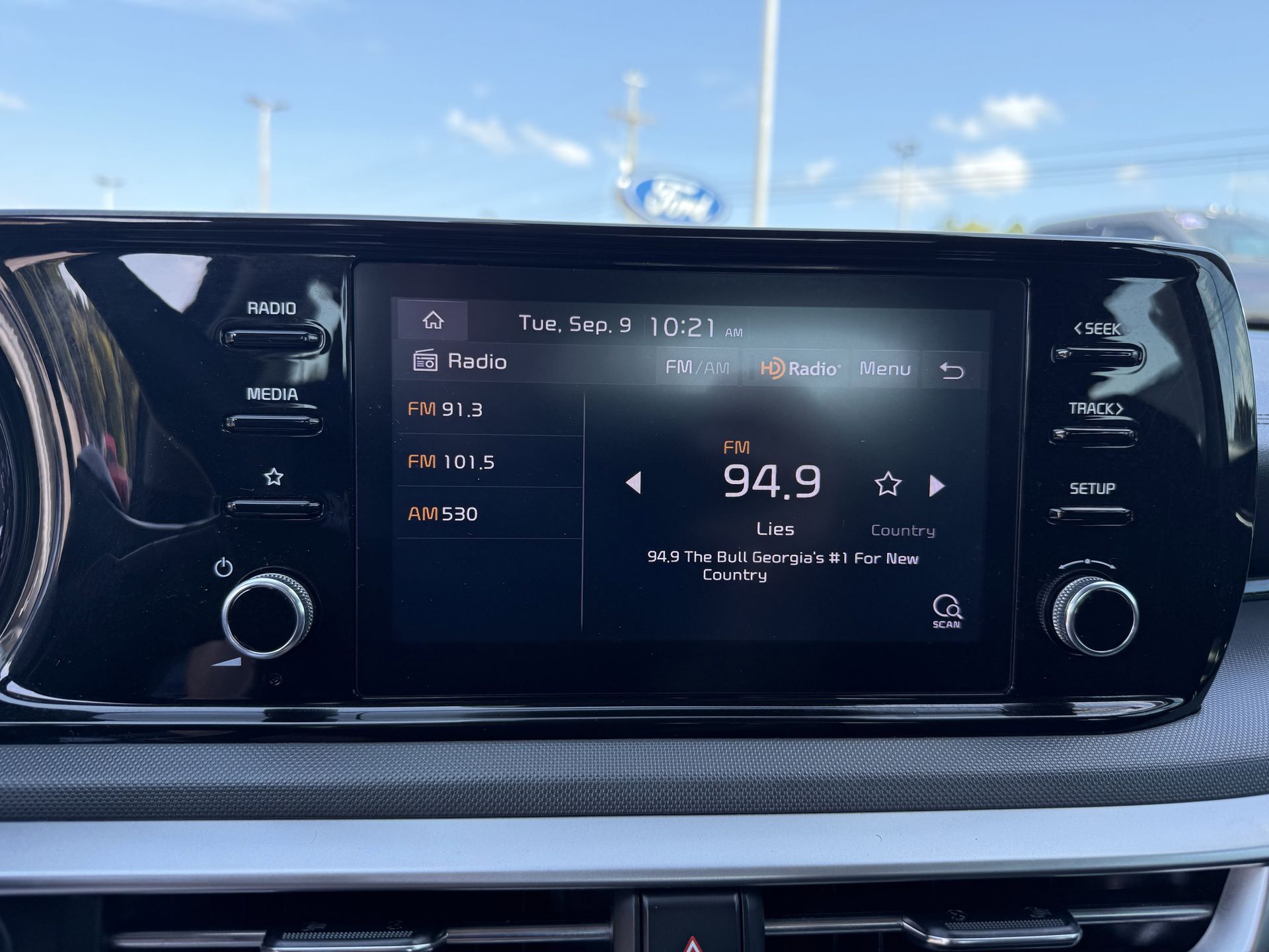 2022 Kia K5 LXS photo 3