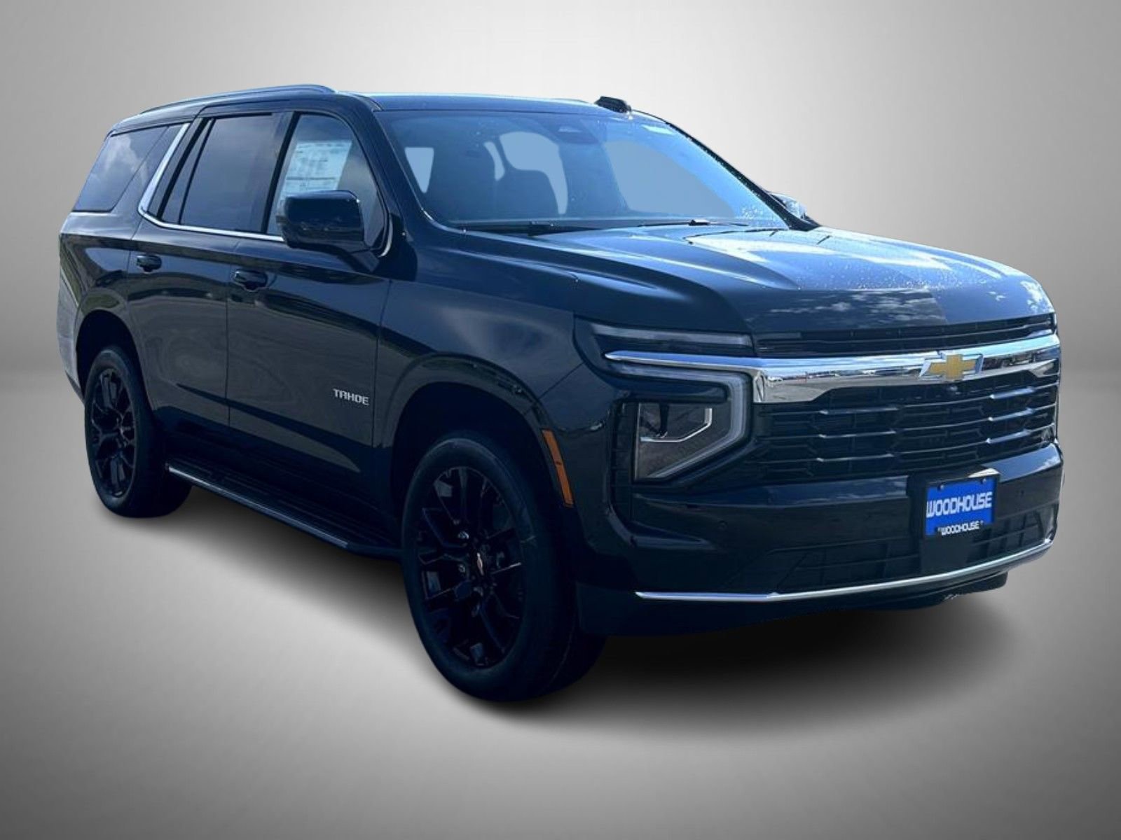2026 Chevrolet Tahoe LS photo 3