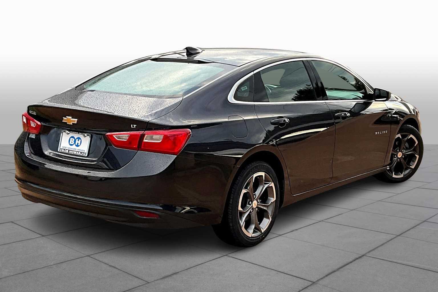 2023 Chevrolet Malibu 1LT photo 11