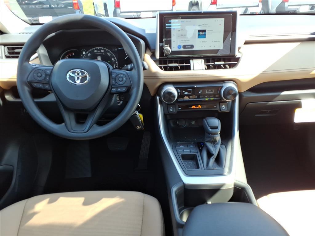 2025 Toyota RAV4 LE photo 11