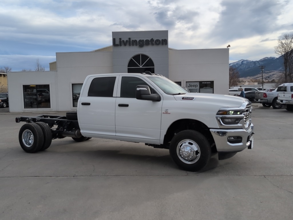 2026 RAM 3500 Tradesman's photo