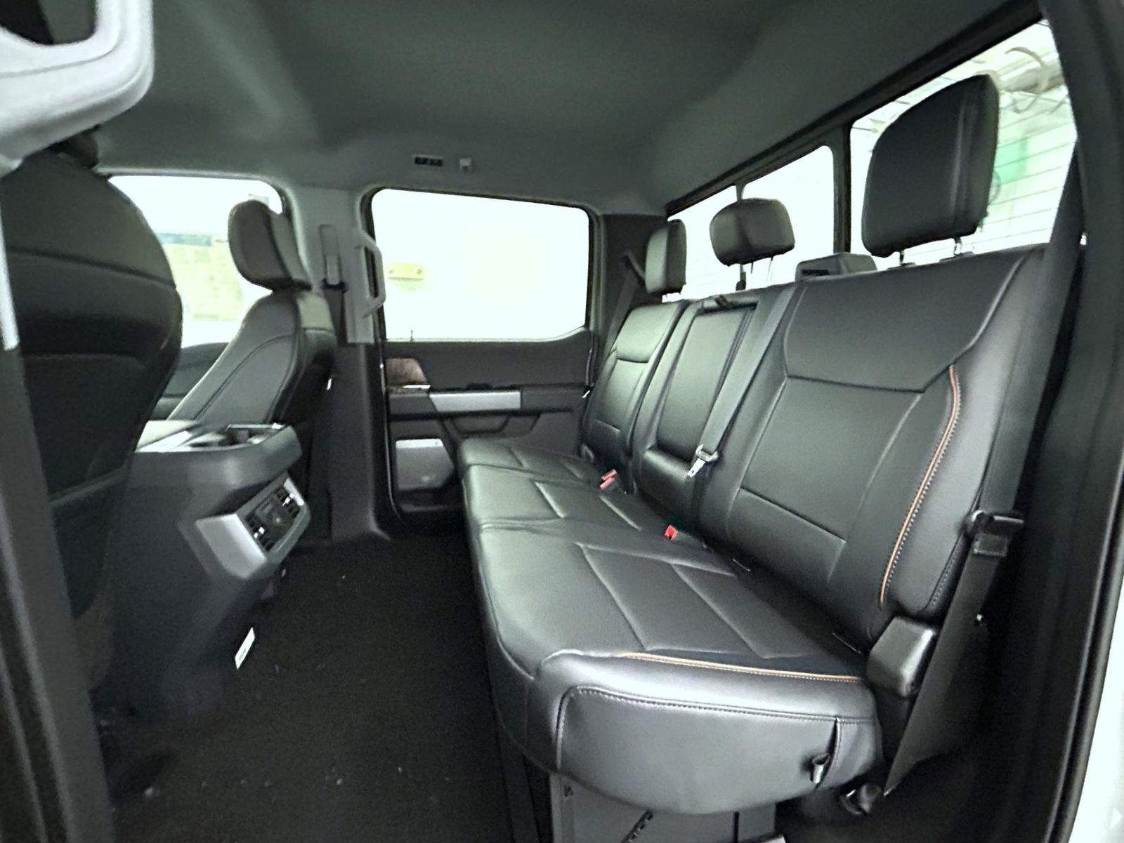 2026 Ford F-250 photo 17