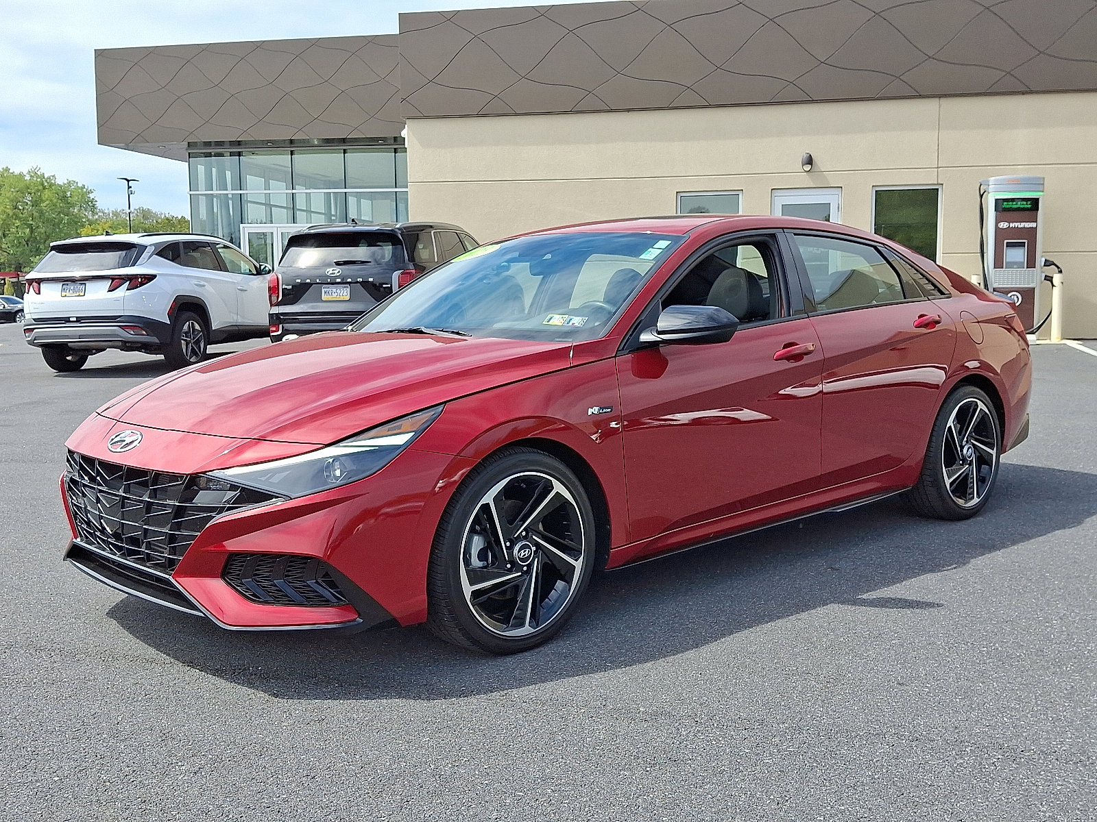 2023 Hyundai Elantra N Line photo 3