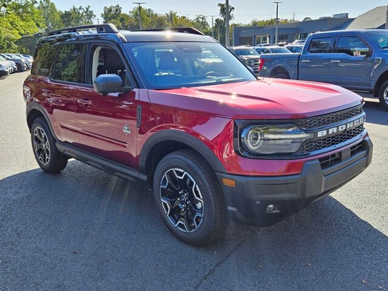 2025 Ford Bronco Sport Outer Banks photo 14