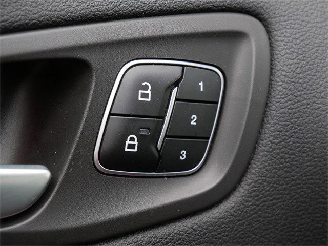 2017 Ford Escape Titanium photo 17