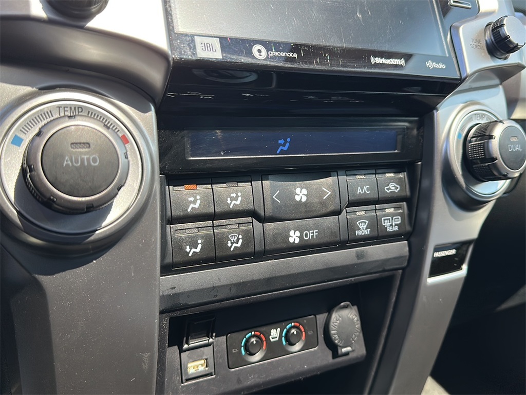 2023 Toyota 4Runner Limited photo 19