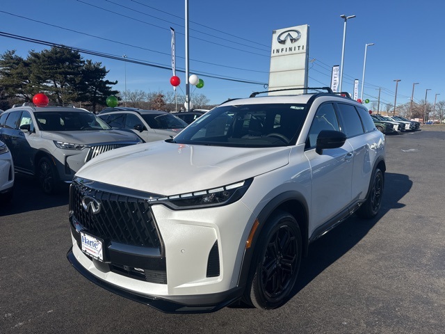 2026 INFINITI QX60 LUXE's photo