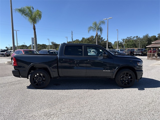 2026 Ram 1500 Laramie photo 3