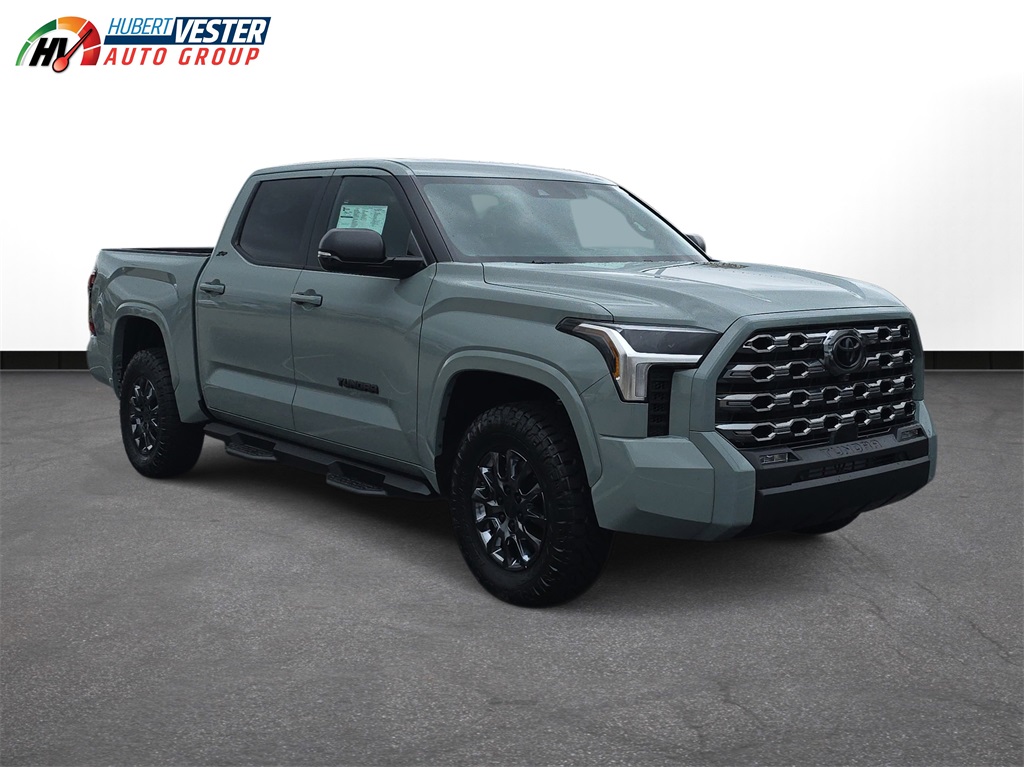 2026 Toyota Tundra SR5 CrewMax photo 4