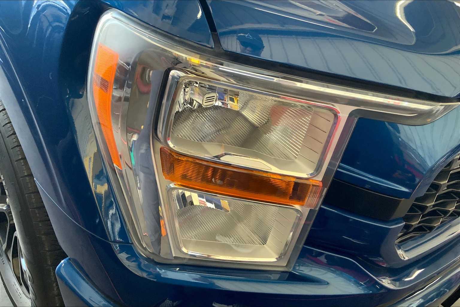 2022 Ford F-150 XL photo 26