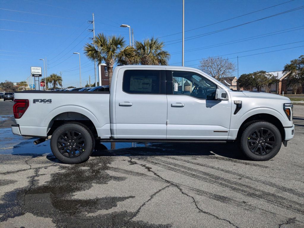 2025 Ford F-150 Platinum photo 2