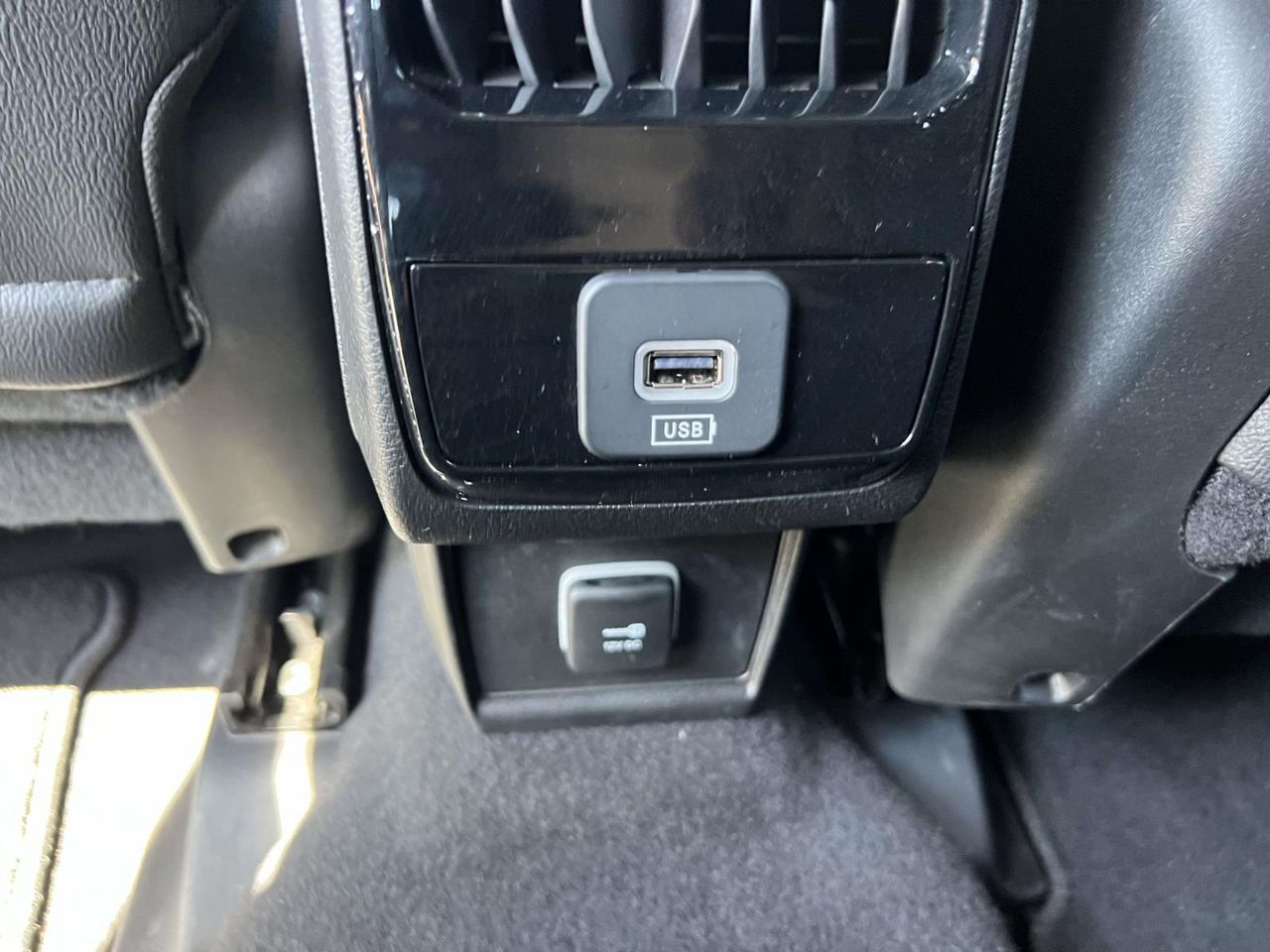 2024 Jeep Compass Limited photo 15