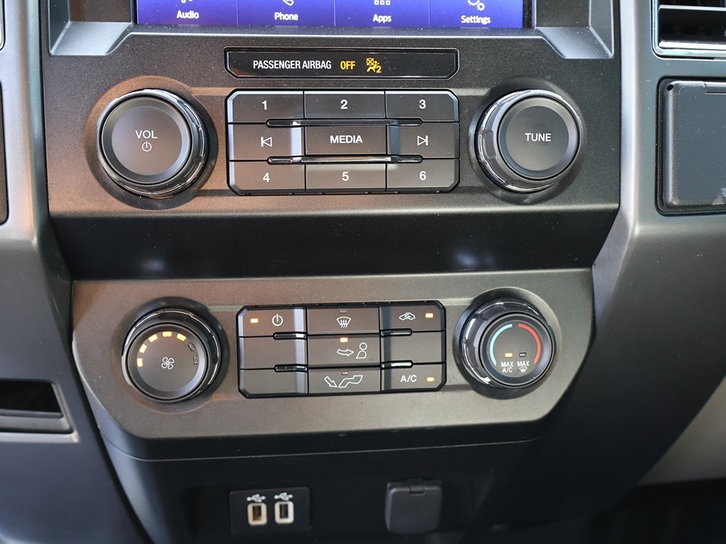 2020 Ford F-150 XLT photo 36