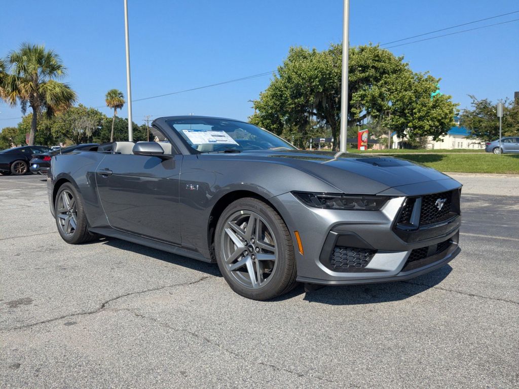 2025 Ford Mustang GT Premium Convertible photo 2