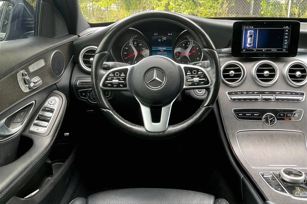 2019 Mercedes Benz C 300 4MATIC photo 4