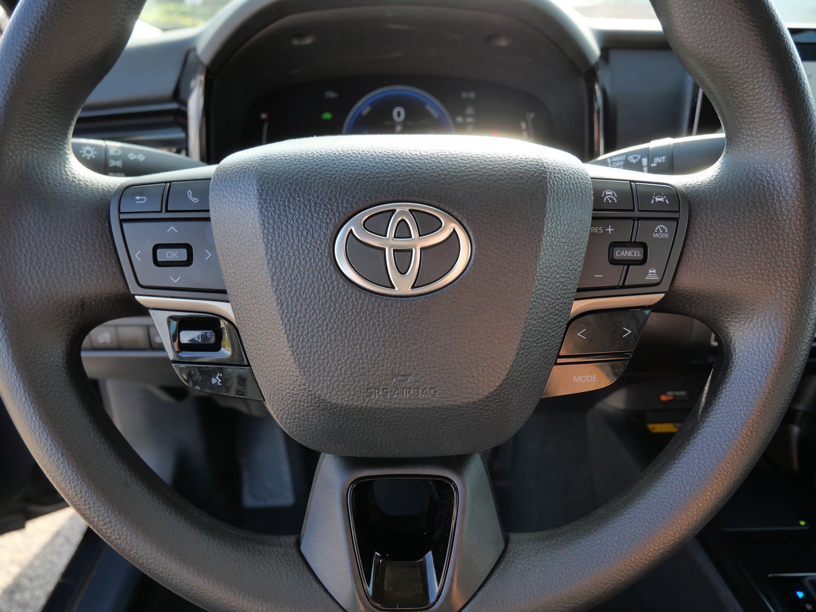 2025 Toyota Camry LE photo 26
