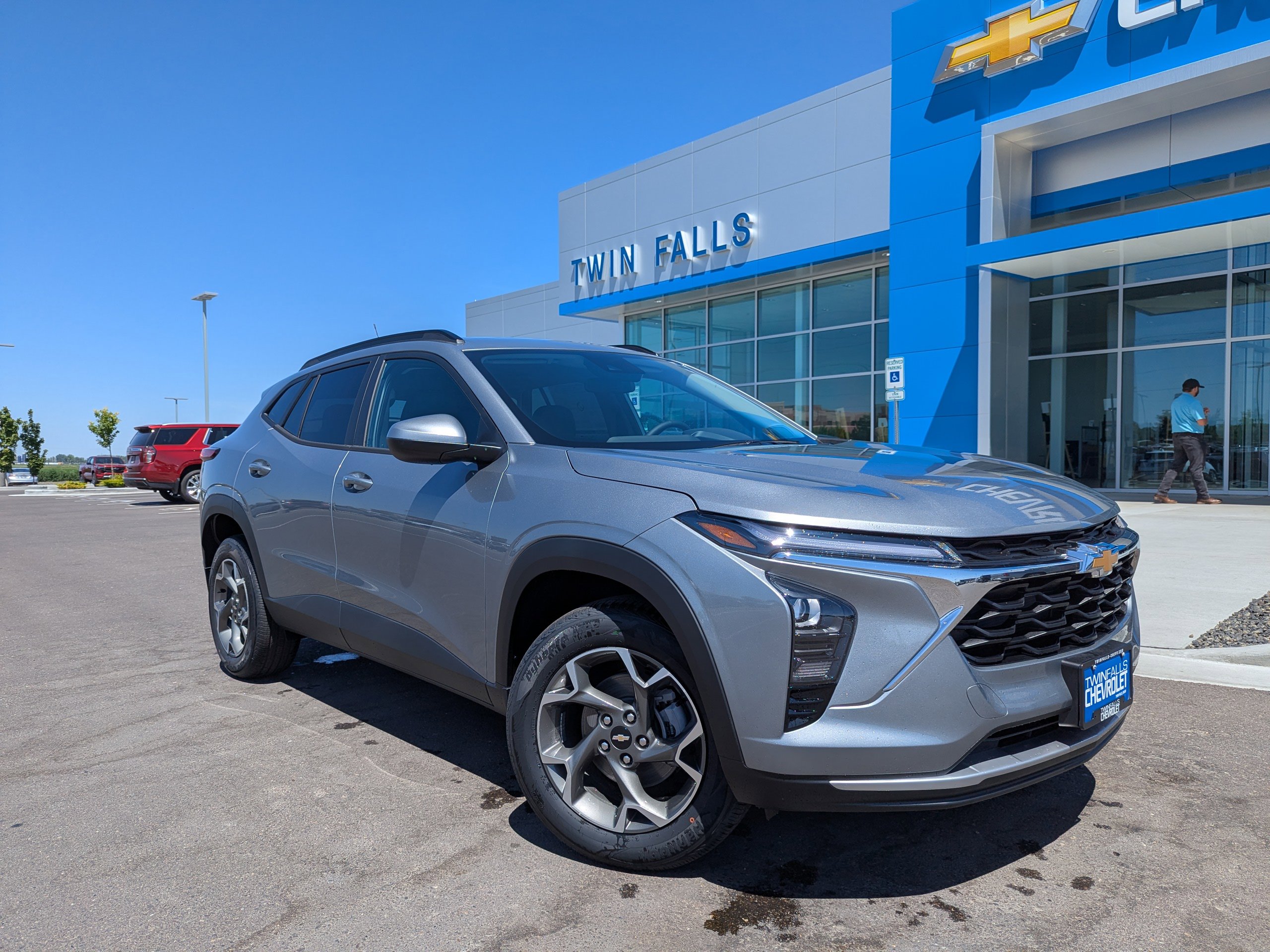 2025 Chevrolet Trax LT's photo