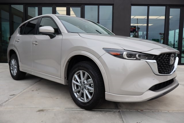 2025 Mazda CX-5 S Select Package's photo
