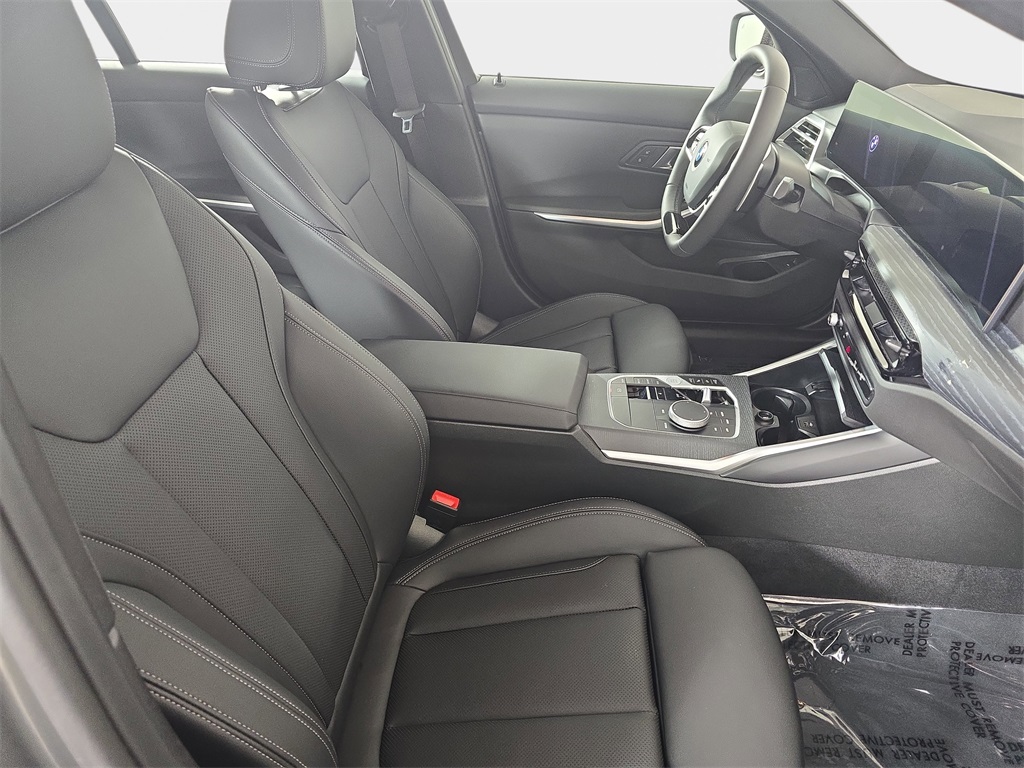 2025 Bmw 330i xDrive Sedan photo 10
