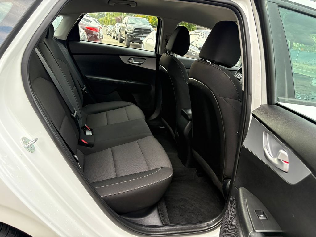 2023 Kia Forte LXS photo 26