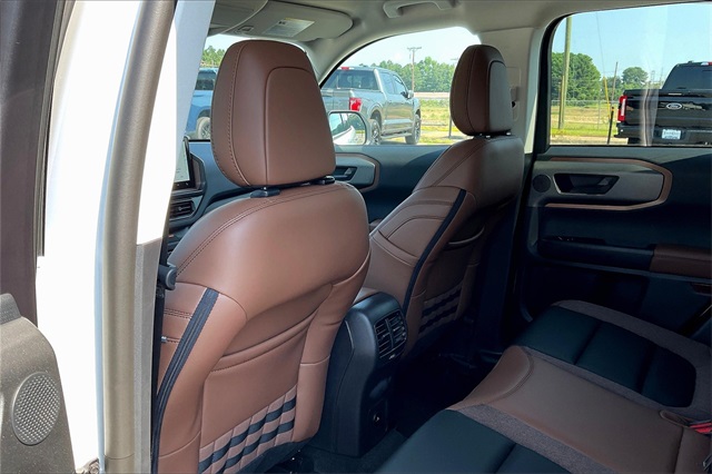 2025 Ford Bronco Sport Outer Banks photo 15