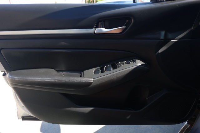 2022 Nissan Altima 2.5 SV photo 20