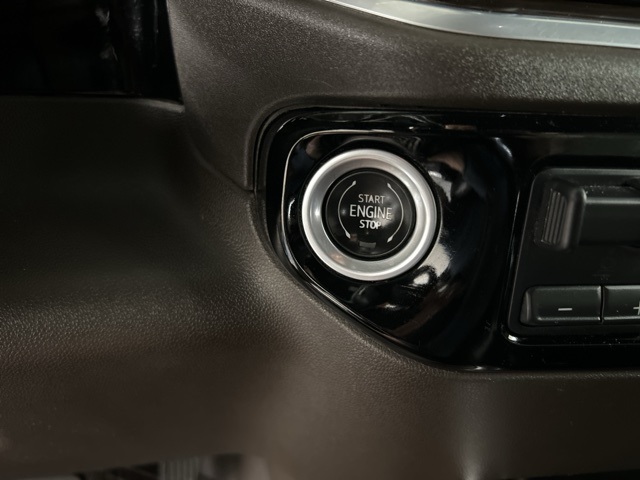 2022 Gmc Sierra 1500 SLT photo 11
