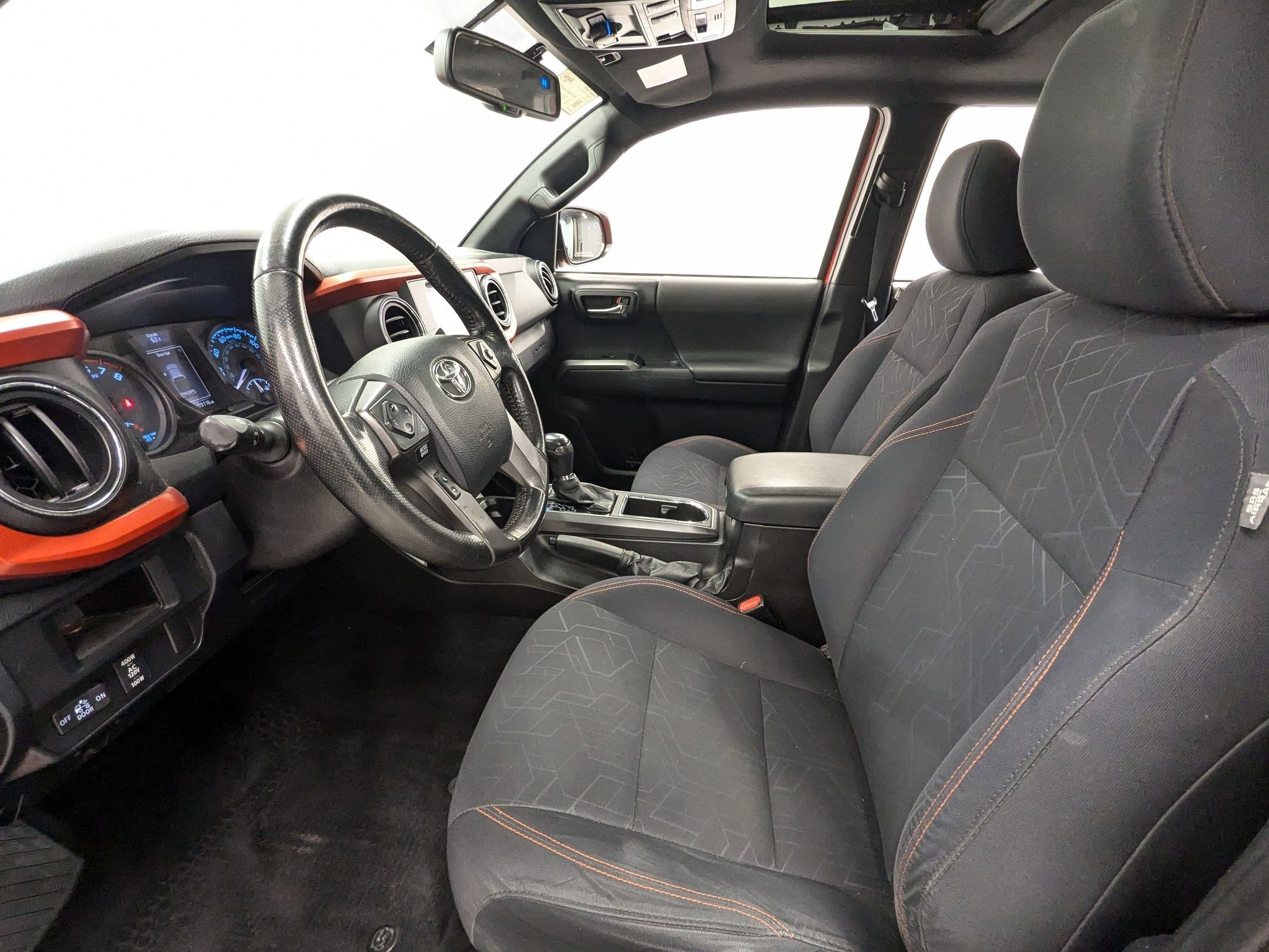 2016 Toyota Tacoma 4x4 Double Cab V6 TRD photo 4