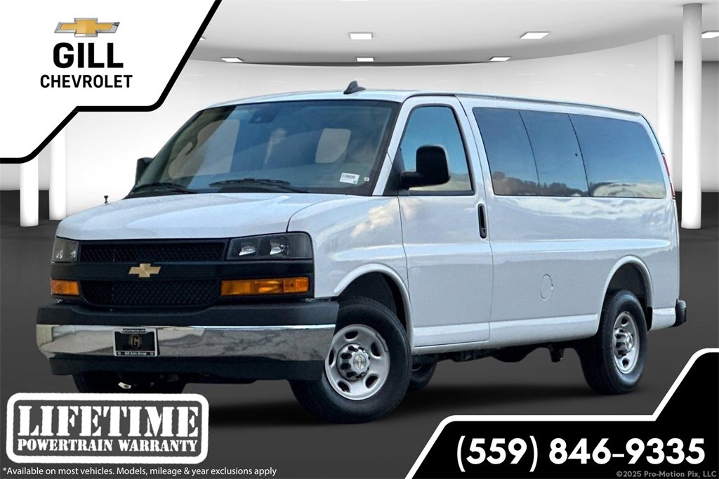 2025 Chevrolet Express Passenger LS's photo