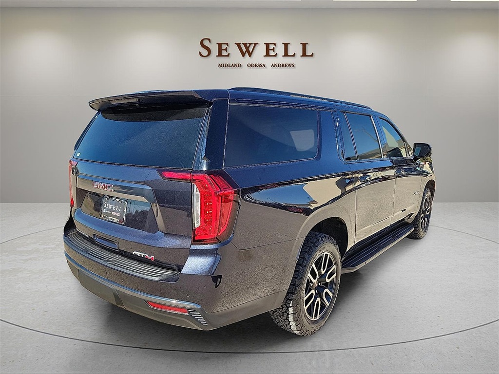 2023 Gmc Yukon XL AT4 photo 4