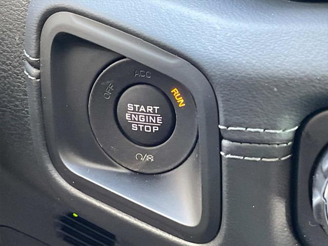 2025 Jeep Gladiator Sport S photo 30