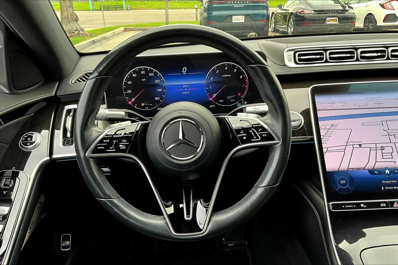 2022 Mercedes Benz S 580 4MATIC photo 4