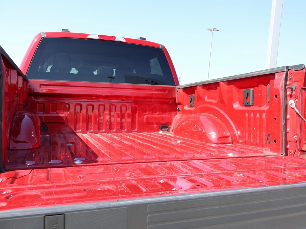2022 Ford F-150 XLT photo 14