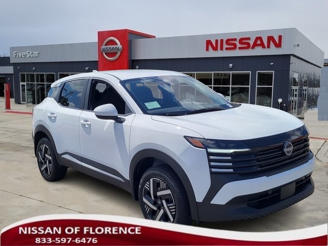 2025 Nissan Kicks SV's photo