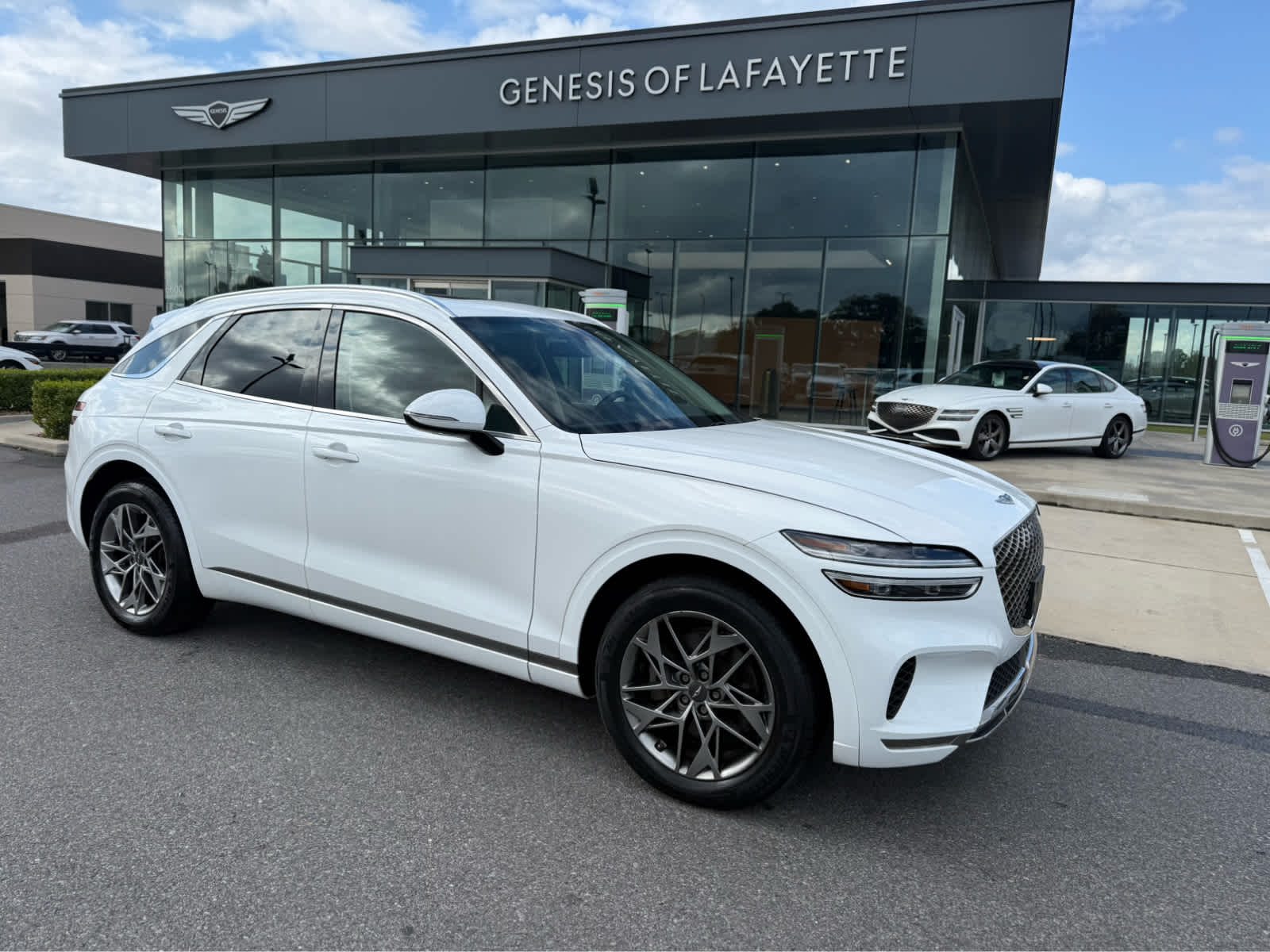 2022 GENESIS GV70 Standard