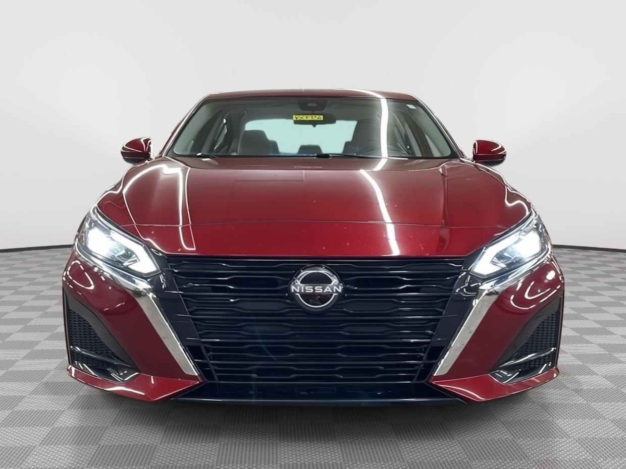 2023 Nissan Altima 2.5 SV photo 2