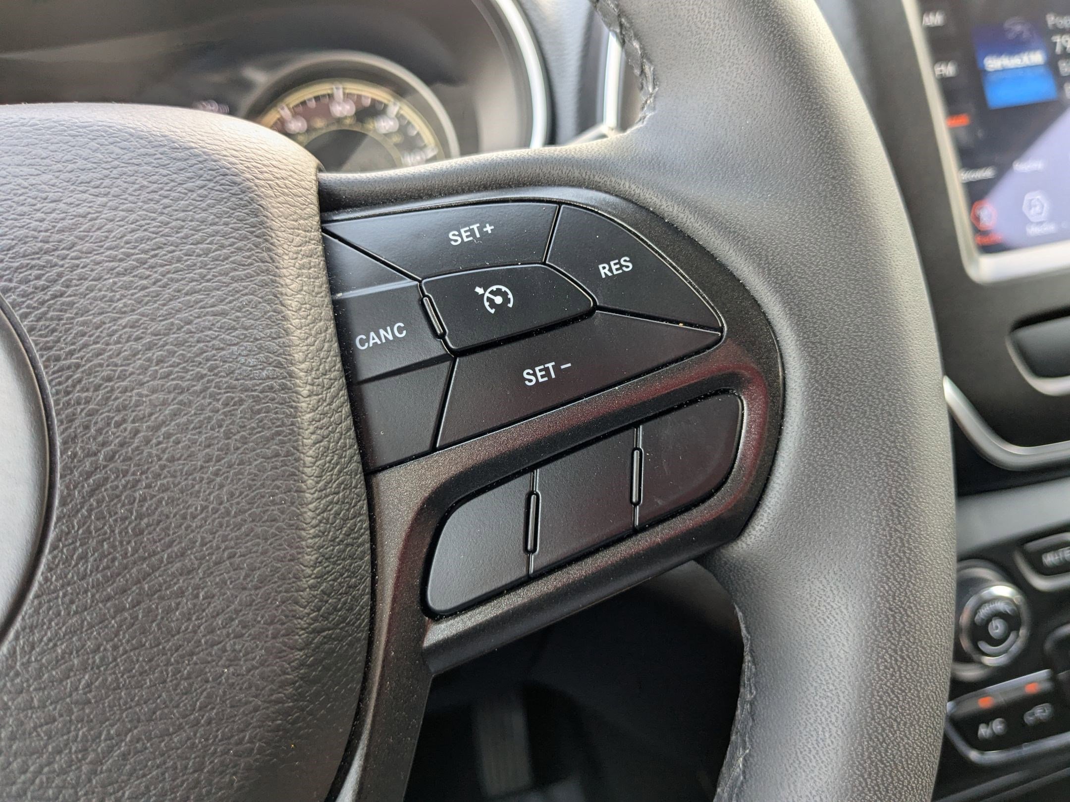 2022 Jeep Cherokee Trailhawk photo 16