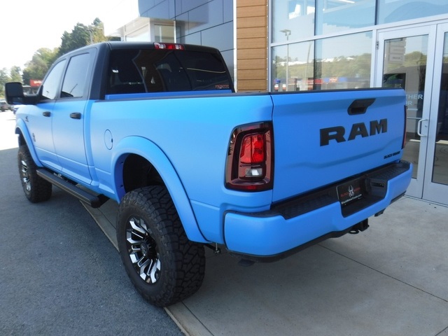 2025 Ram 2500 Big Horn photo 13