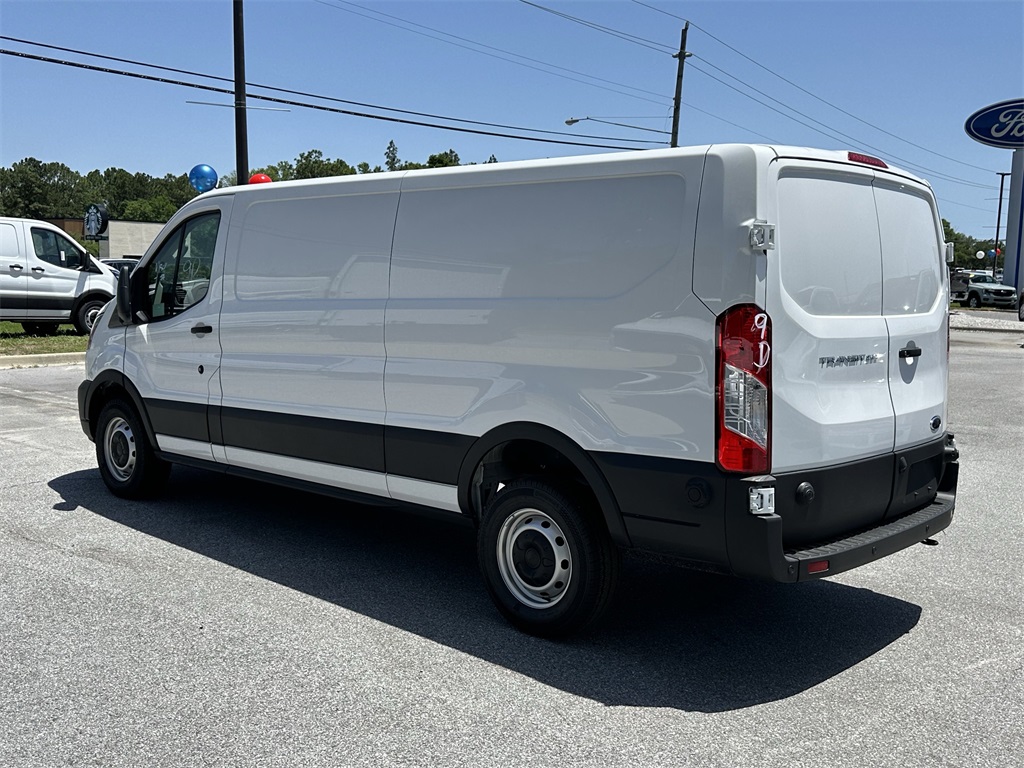 2024 Ford Transit Cargo Van photo 5